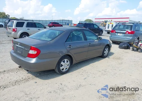 2003 Toyota Camry Le from USA, damaged, VIN 4T1BE32K43U757437